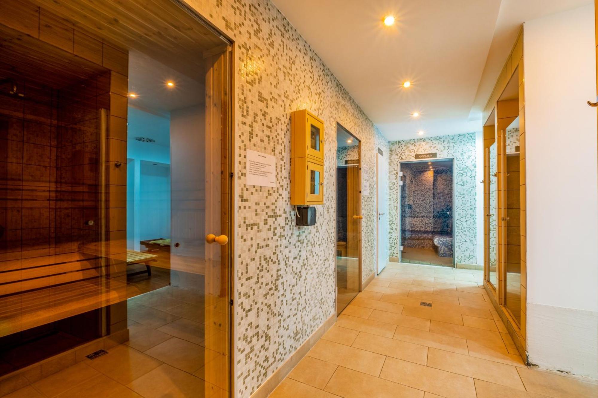 Myflat Club 218 Garden Wellness Apartments Шиофок Экстерьер фото